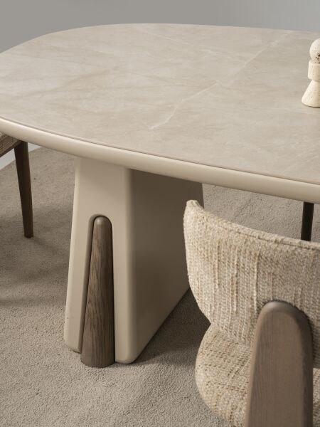 Bentley Yemek Odası