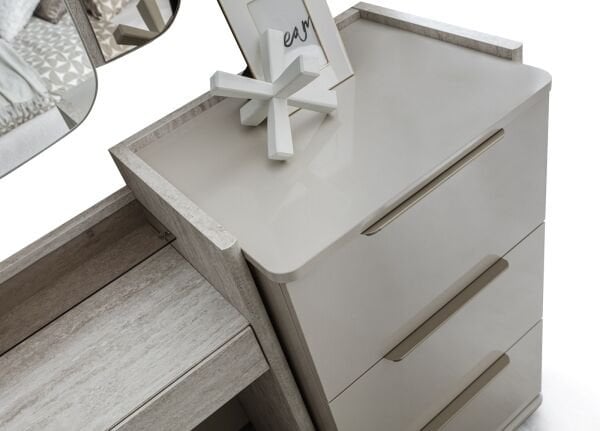 Point Bazalı Yatak Odası