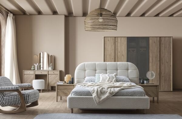 Mona Bazalı Yatak Odası