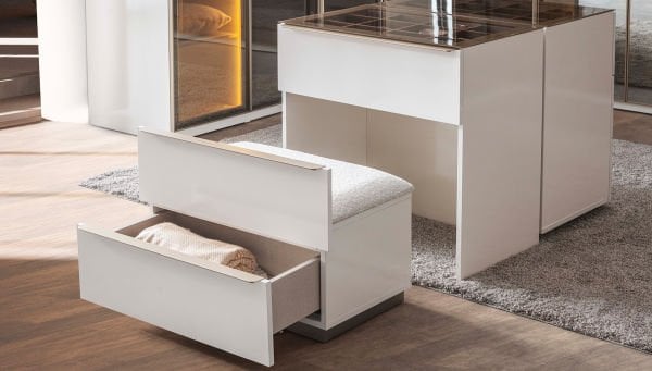 Noble Bazalı Yatak Odası