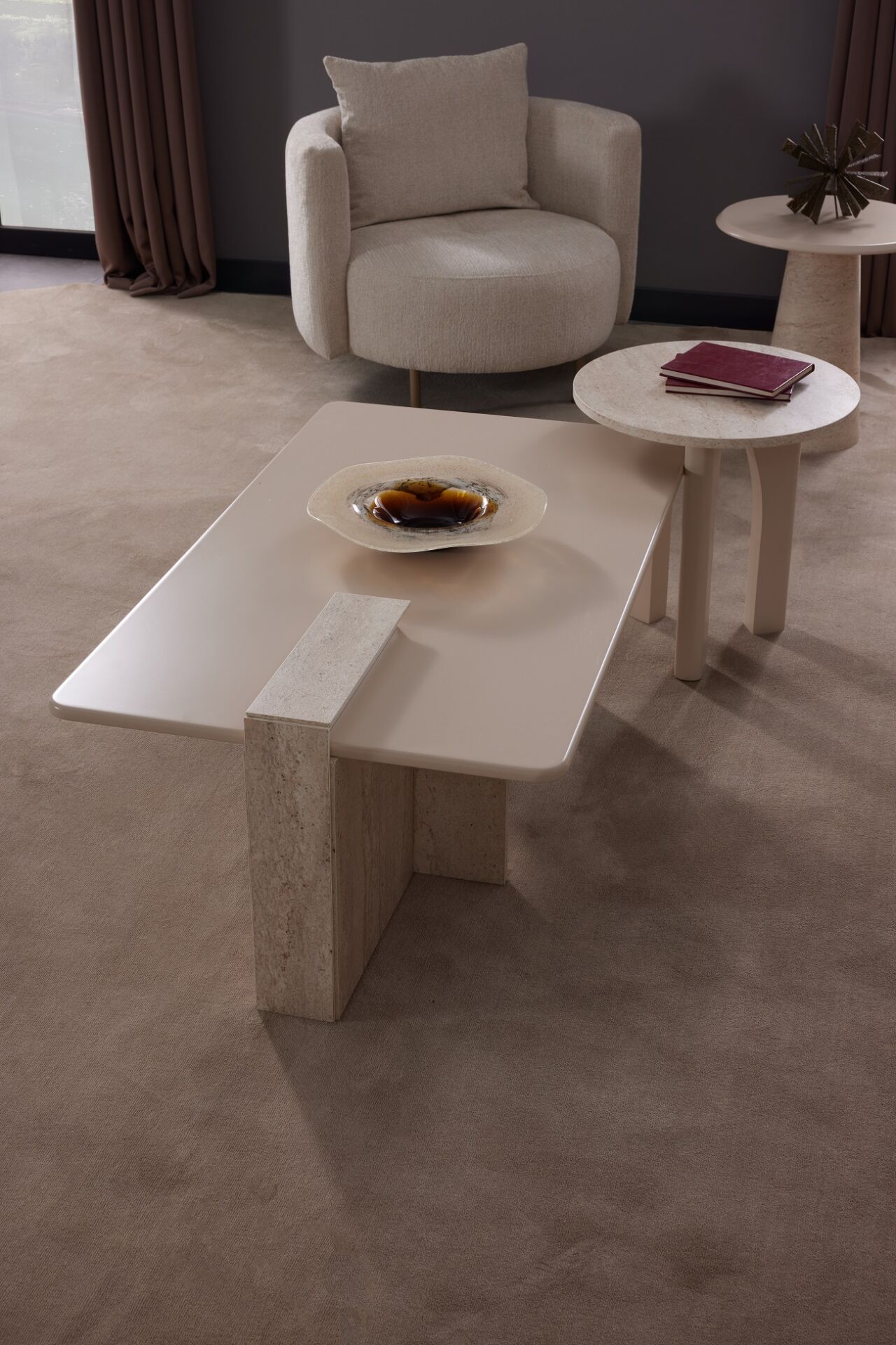 Dante Orta ve Yan Sehpa