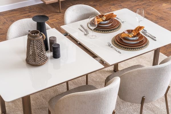 İsabelle Yemek Odası