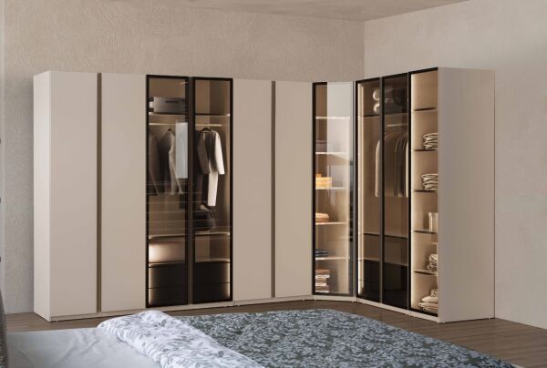 Kumsal Giyinme Dolabı