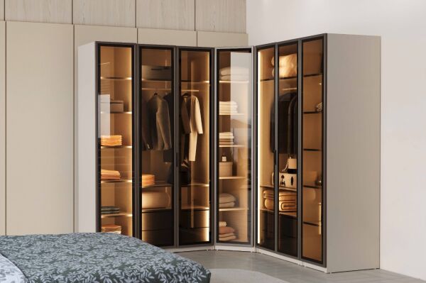 Kumsal Giyinme Dolabı