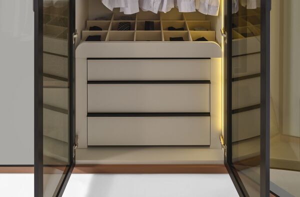 Moka Giyinme Dolabı