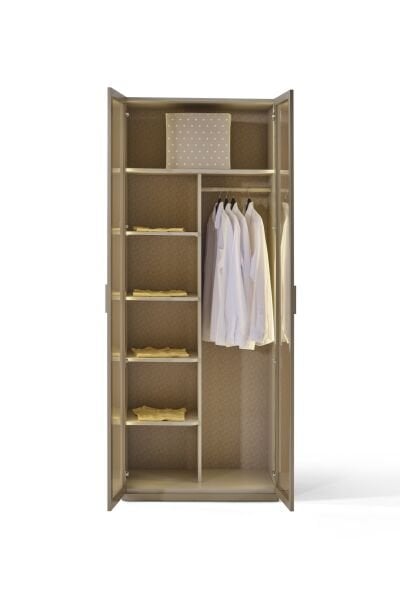 Meta Giyinme Dolabı