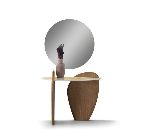 Moon Dresuar ve Ayna