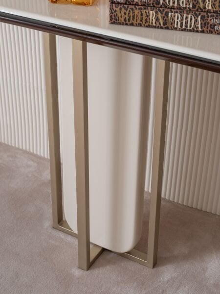 Braga Dresuar Ve Ayna