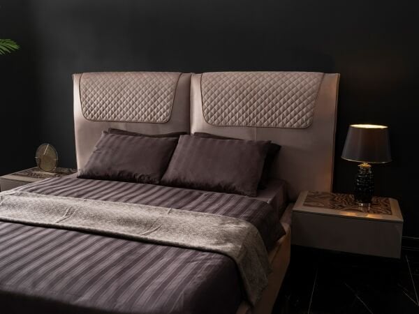 Bentley Yatak Odası