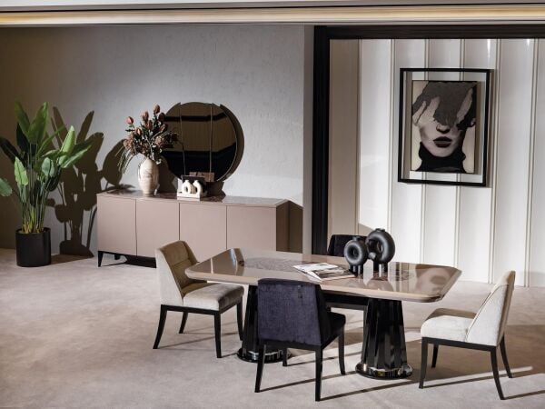 Bentley Yemek Odası