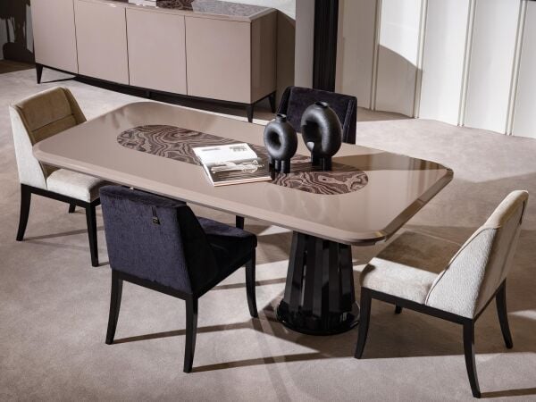 Bentley Yemek Odası